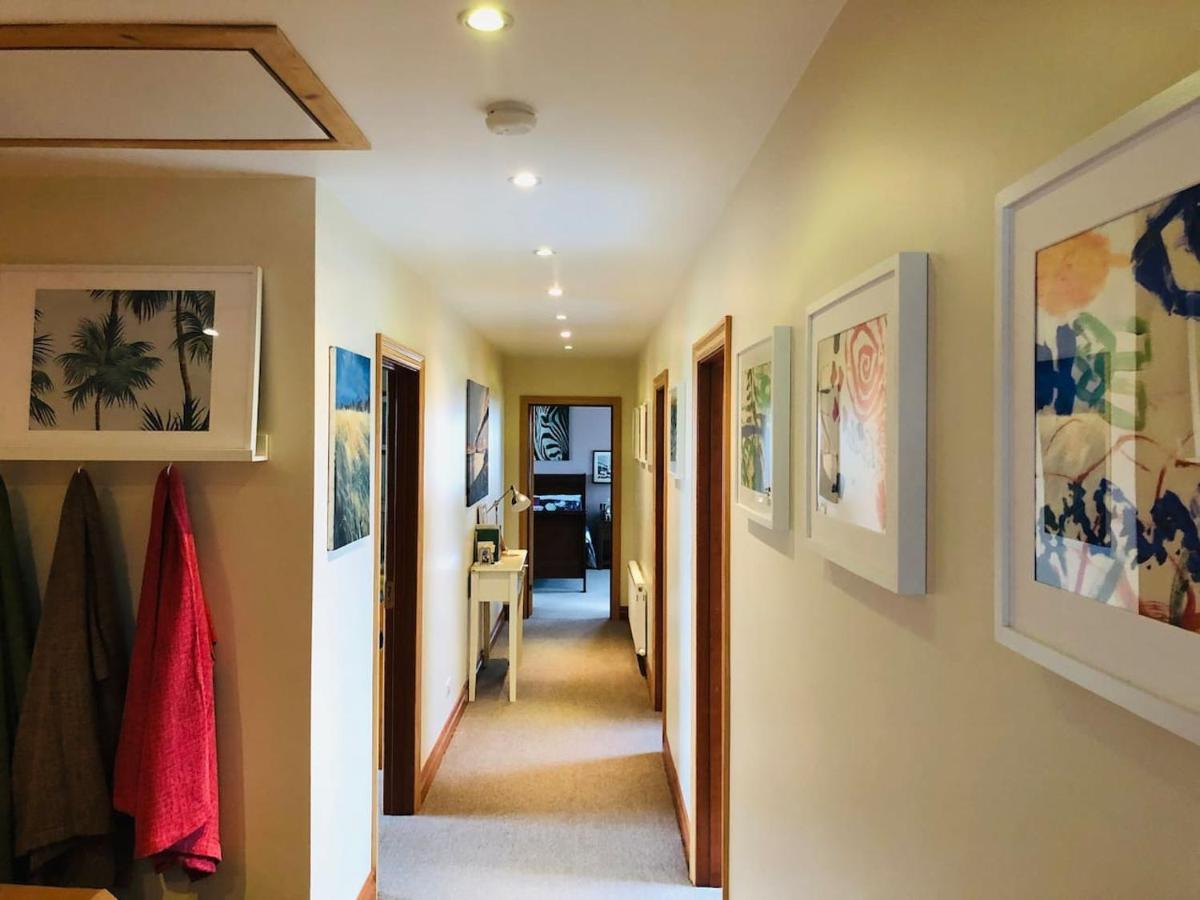 Connemara. 3 Bedroom, 8 Bed, Holiday Home Galway Exterior photo
