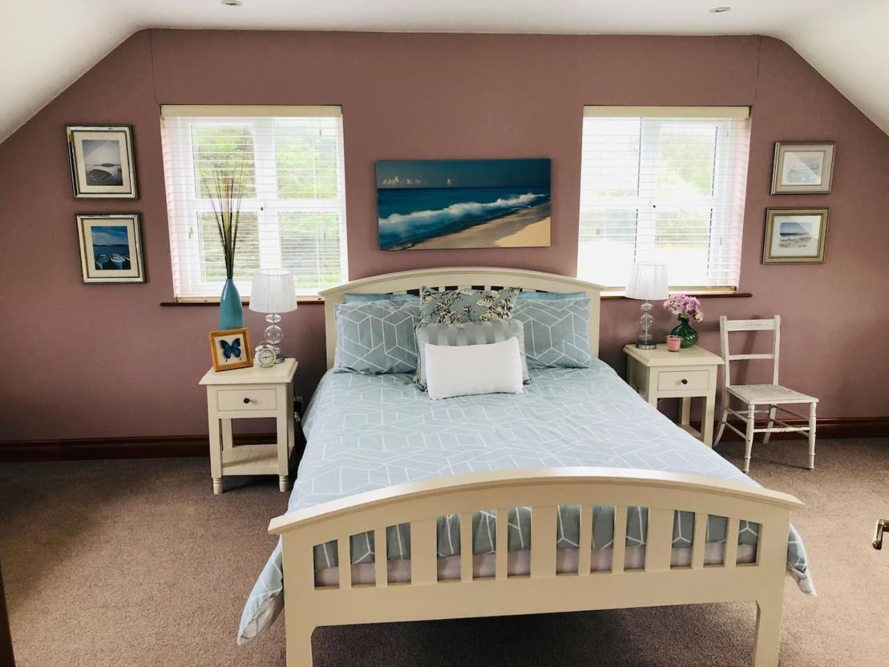 Connemara. 3 Bedroom, 8 Bed, Holiday Home Galway Exterior photo